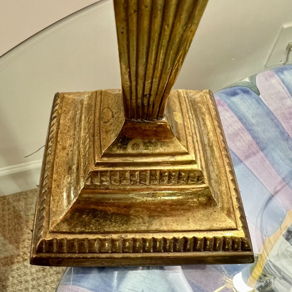 SALE! Unique Lion Head Brass Candlestick - Picture 9 of 10
